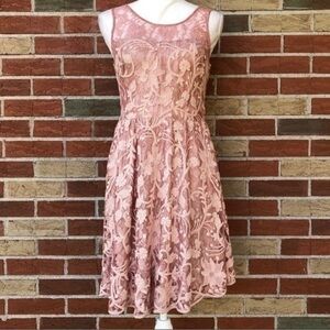 Yoana Baraschi Fioritura Vine Lace Blush Sleeveless Dress 👗